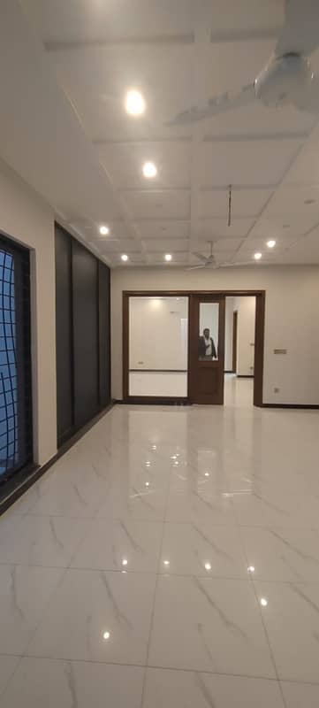 2 Kanal Upper Portion For Rent in DHA Lahore Lower Portion Locked Brand New 14