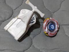 Beyblade Takara Tomy Meteo L drago with launcher