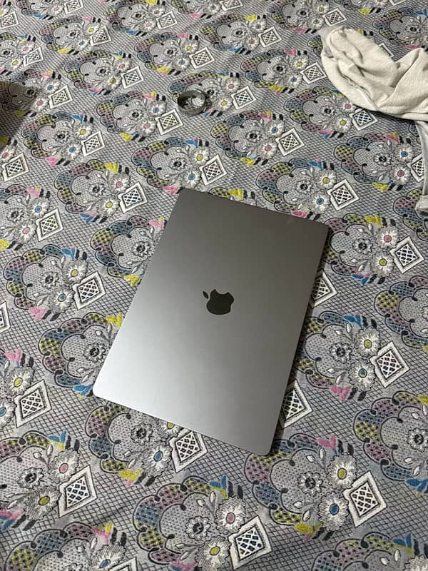 Macbook air M2 2