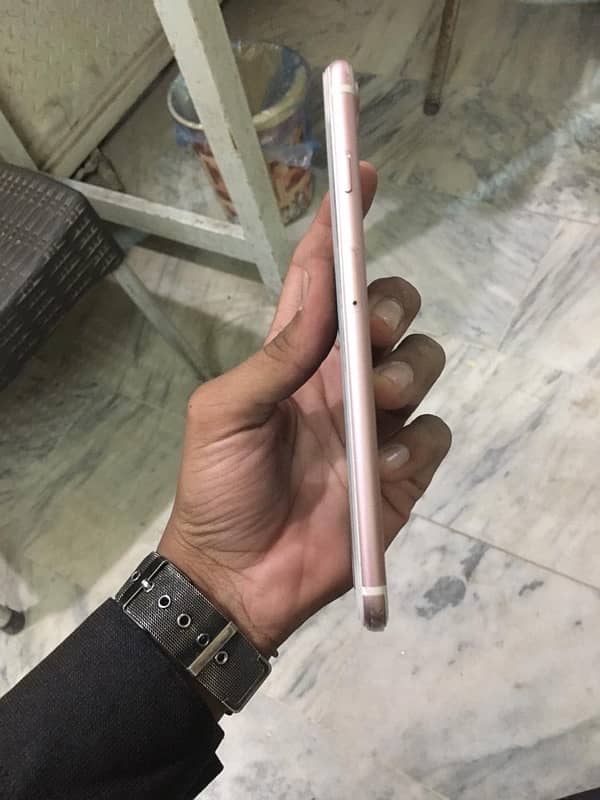 iPhone 7plus 32gb pta approved 2