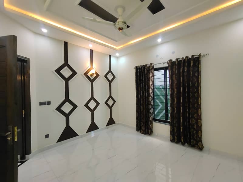 10 Marla Tile Floor Portion For Rent 2