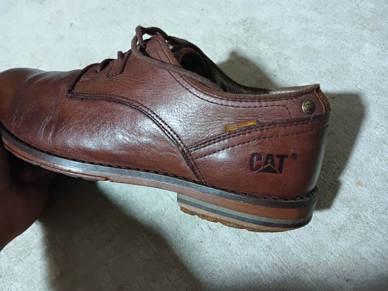 Caterpillar Original Shoes for Sale - Excellent Condition 6