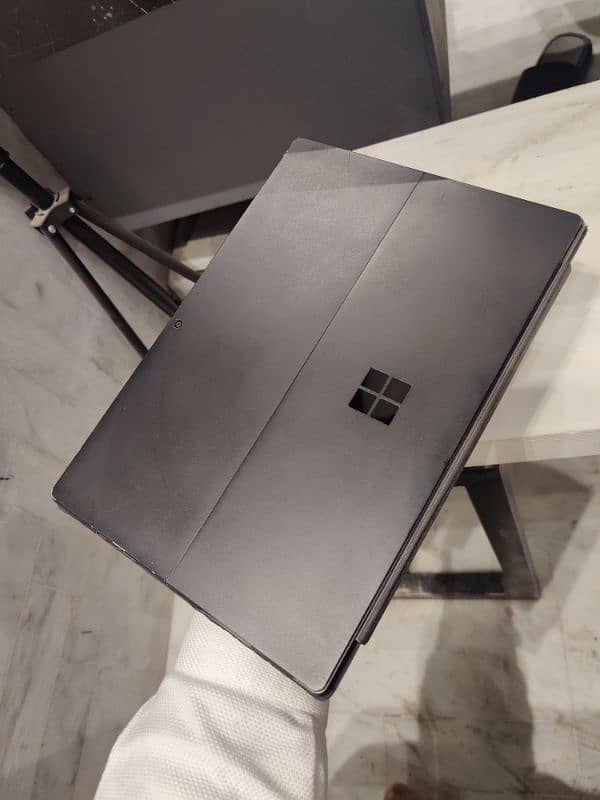 Microsoft Surface Pro 6 Black Limited Edition 2