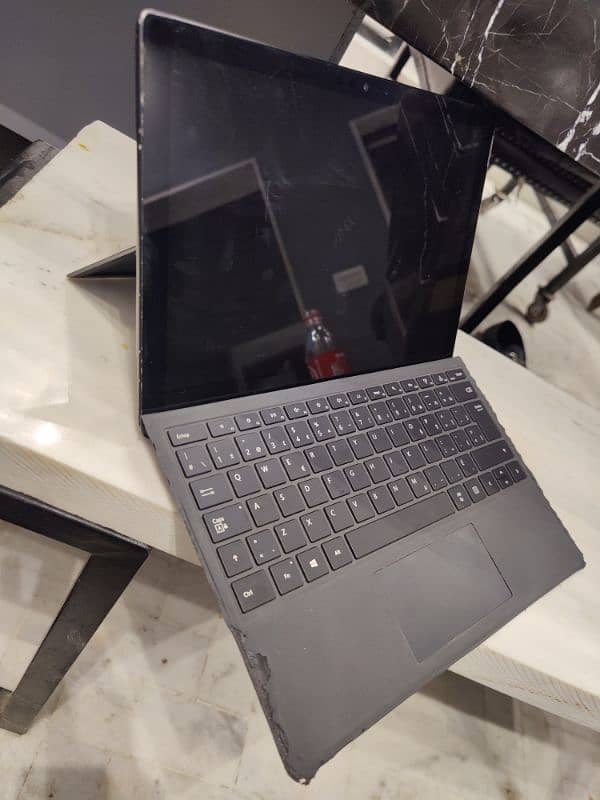 Microsoft Surface Pro 6 Black Limited Edition 7