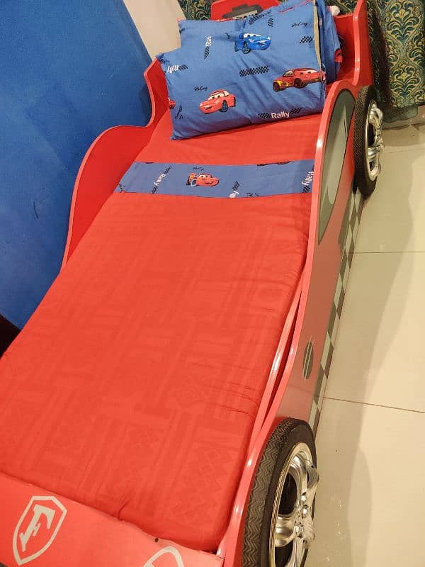 kids Ferrari car  bed for sale 9