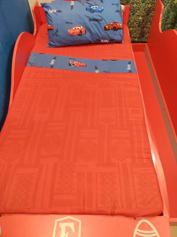 kids Ferrari car  bed for sale 10