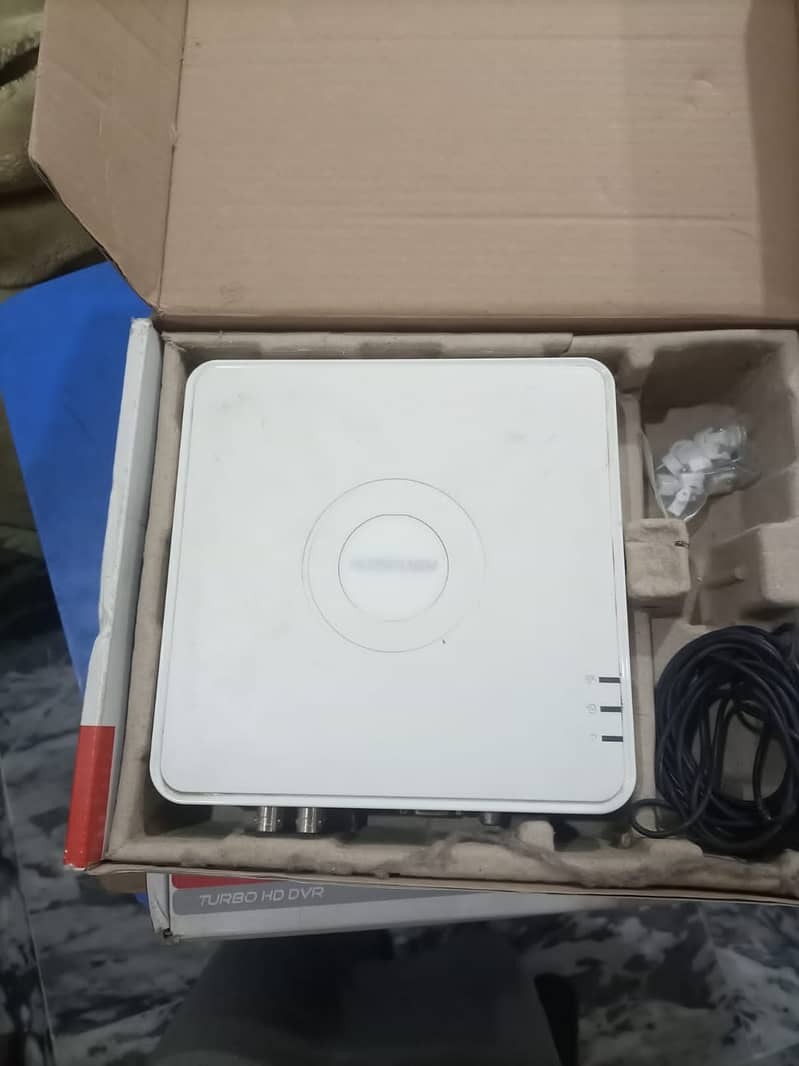 Hikvision 4 chennel dvr urgent sale 0