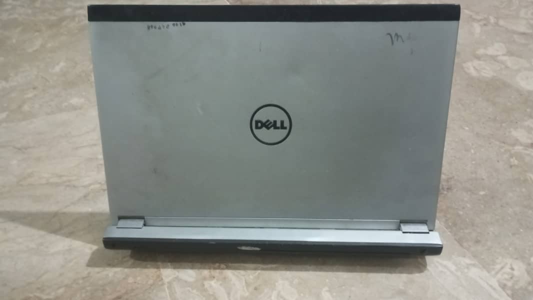 Dell laptop 3