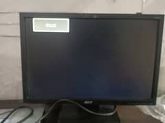 Acer LCD monitor computer desktop all ok.