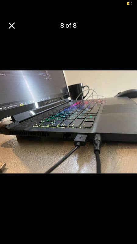 Alienware M17 R2 5