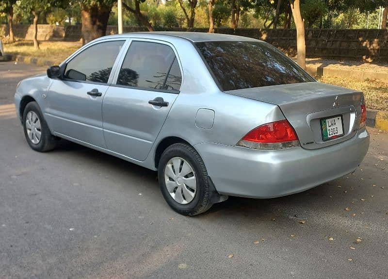 Mitsubishi Lancer 2005 7