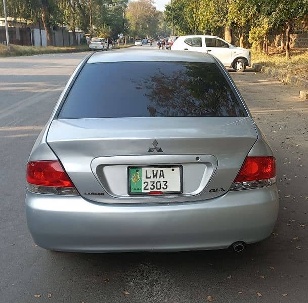 Mitsubishi Lancer 2005 8