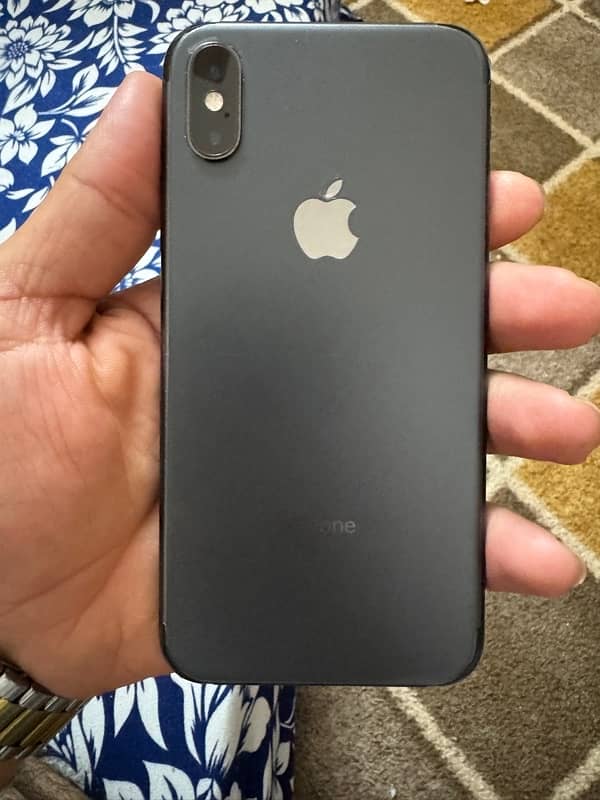 Iphone XS 64GB (NON PTA) 0