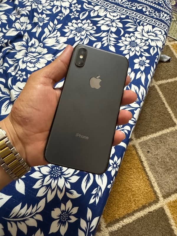 Iphone XS 64GB (NON PTA) 5