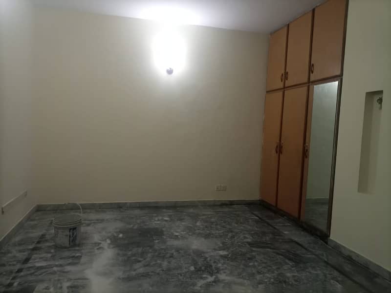 7 Marla well maintained house available for rent ( NEAR DHA PHASE 1) 3