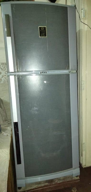 Dawlance Refrigerator 0