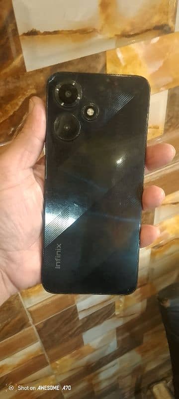 Infinix Hot 30 play 4+4 8GB ram 64GB  pta approved /0333/5960324 5