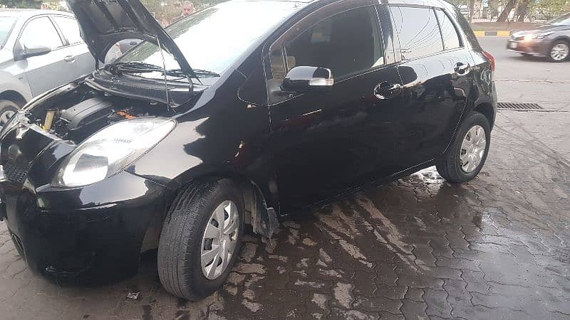 Toyota Vitz 2010 0