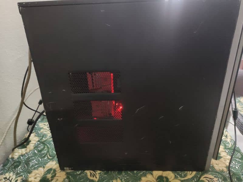 i7-3770 PC with 16GB RAM and CoolerMaster Hyper 212 Turbo 2 fan cooler 4