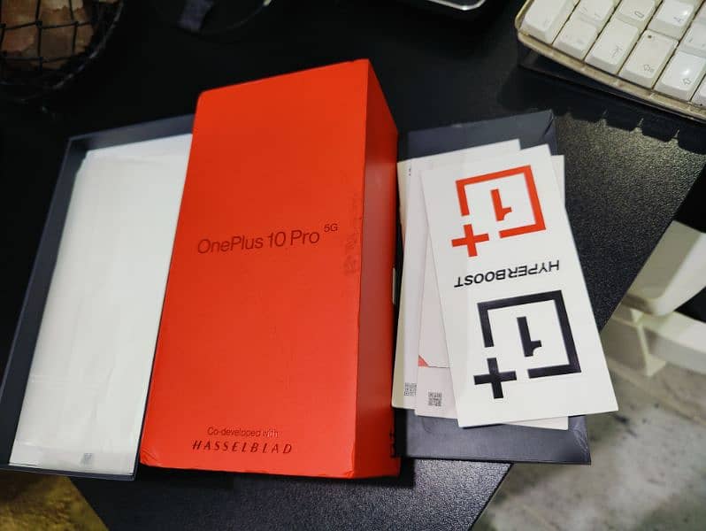 OnePlus 10 Pro 5G 12/256GB with Box 7