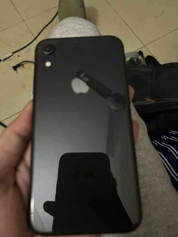 iphone xr 64gb pta approved 2