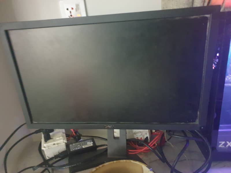 Urgent gaming pc set sell 0