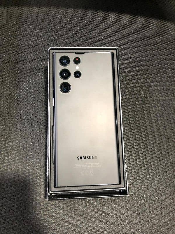 Samsung S22 ULTRA 12/512GB Non-PTA 6