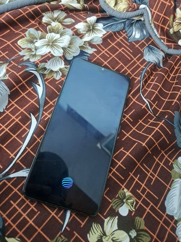 vivo s1 8 256 2