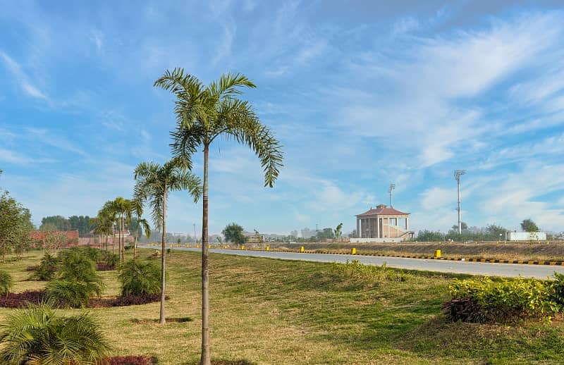 LDA City Lahore : 10 Marla Plot on Ground, Carpeted Roads, Unbeatable Price! - Don't Miss Out! 13