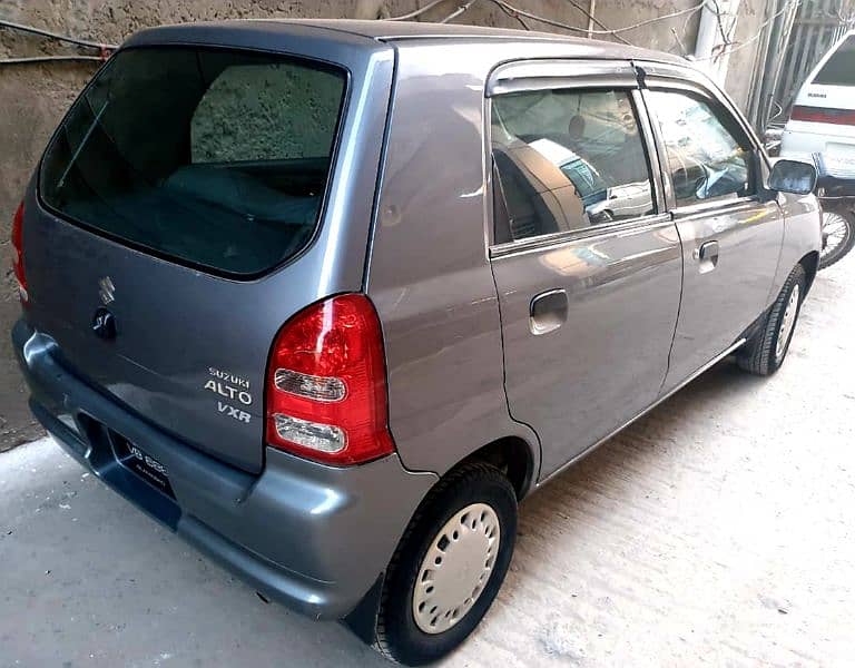 Suzuki Alto 2012 2