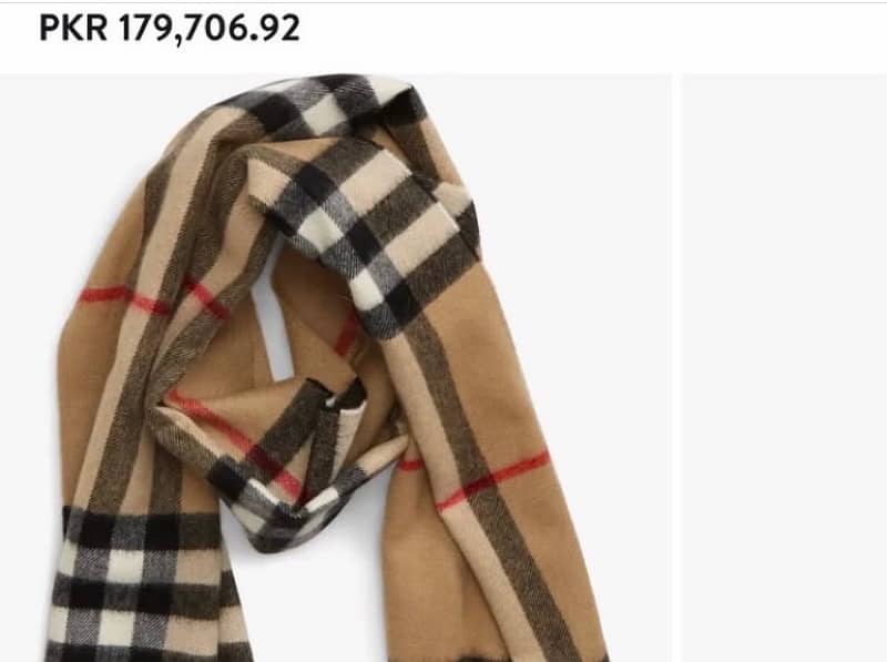 Giant Burberry Icon Cashmere Scarf 5