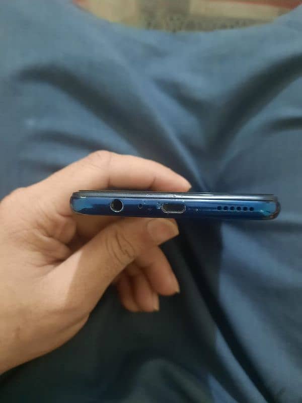 Vivo s1 4/128gb pta approved urgent sale 4