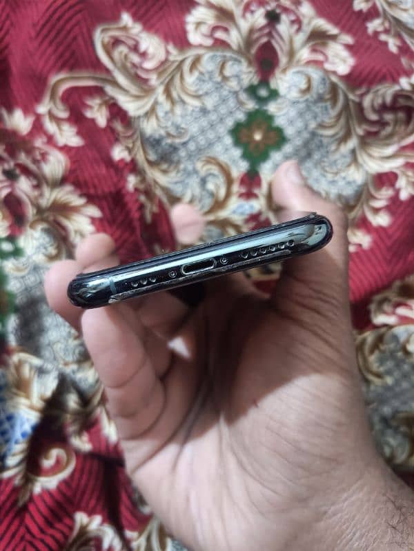 iPhone 11 pro non PTA 64gb factory unlocked 5