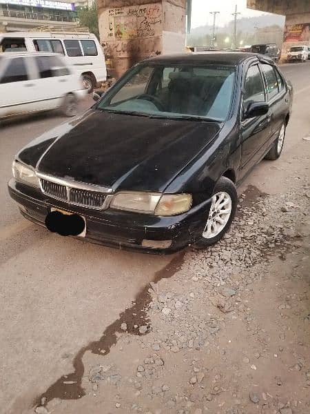 Nissan Sunny 2000 Diesel 5