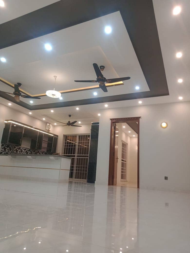 BRAND NEW HOUSE OF ONE KANAL AVAILABLE FOR RENT IN BAHRIA ORCHARD 4