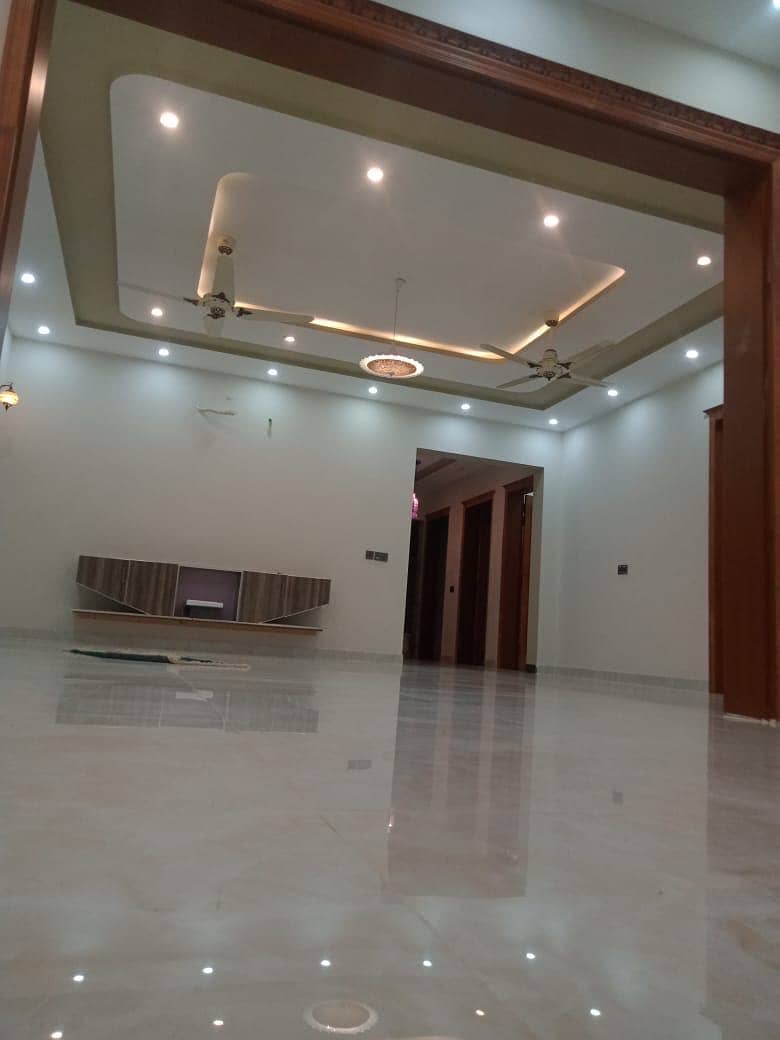 BRAND NEW HOUSE OF ONE KANAL AVAILABLE FOR RENT IN BAHRIA ORCHARD 39