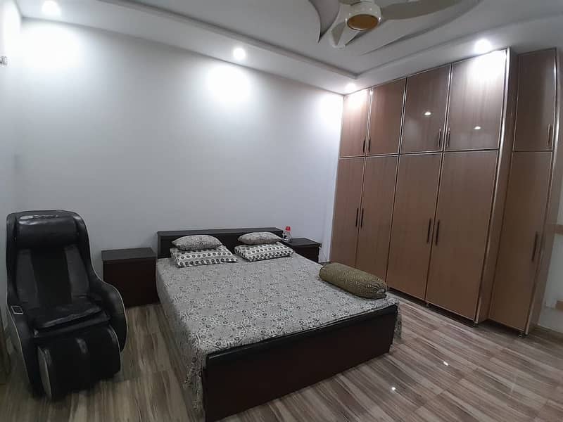 FURNISHED HOUSE ONE KANAL WITH BASEMENT AVAILABLE FOR SALE AT ATTRACTIVE PRICE 18