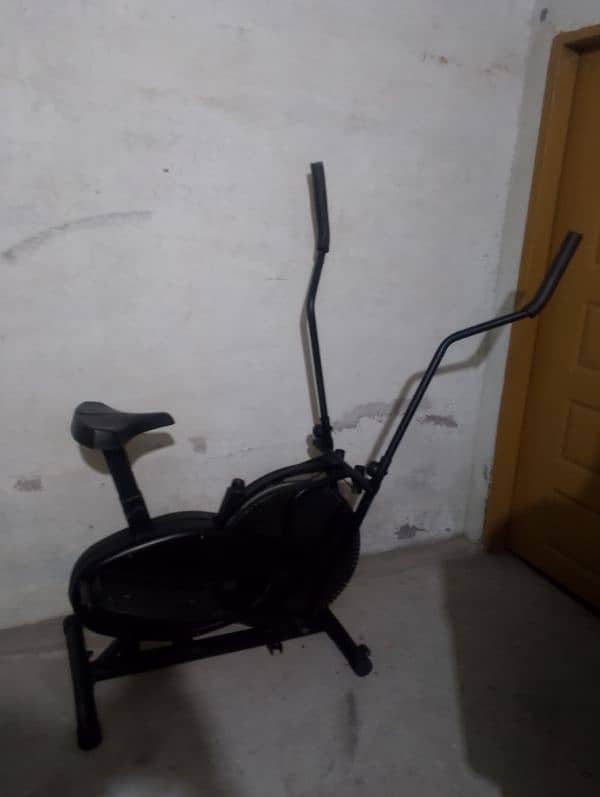 Elliptical Trainer For Sale in Neat And Clean Condition 2