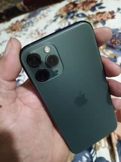 iphone 11pro 256jb dual PTA paved