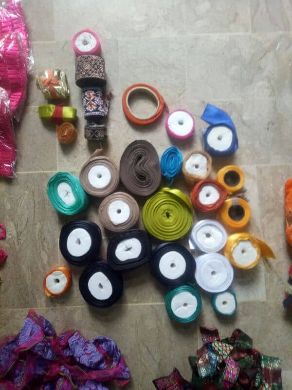 Laces and Buttons (sale on weight 32kgs,  and lump sum basis) 11