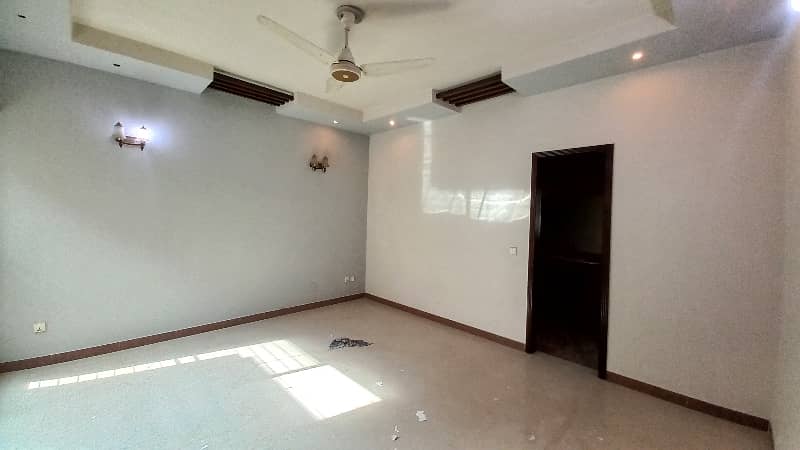 1 Kanal Upper Portion Available In Johar Town Phase 2 Nearby Expo Centre Emporium 5