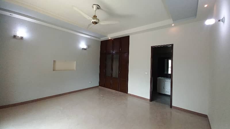 1 Kanal Upper Portion Available In Johar Town Phase 2 Nearby Expo Centre Emporium 12