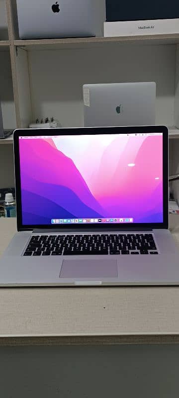 Apple Macbook pro 2015 15" Ci7 1