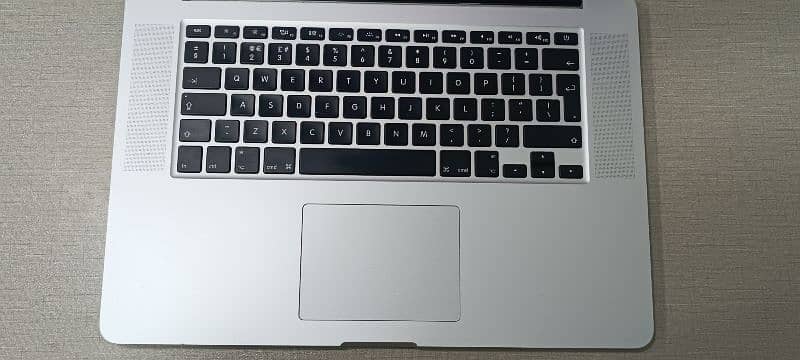 Apple Macbook pro 2015 15" Ci7 5