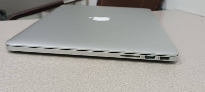 Apple Macbook pro 2015 15" Ci7 14