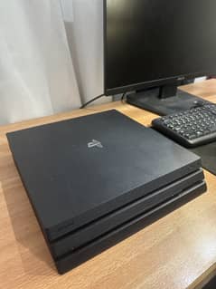 PlayStation 4 pro 1tb