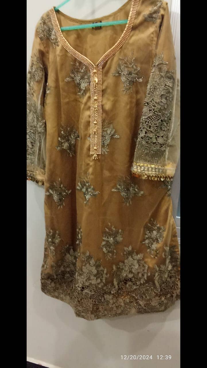 Three piece shadi wear dress at best price 4