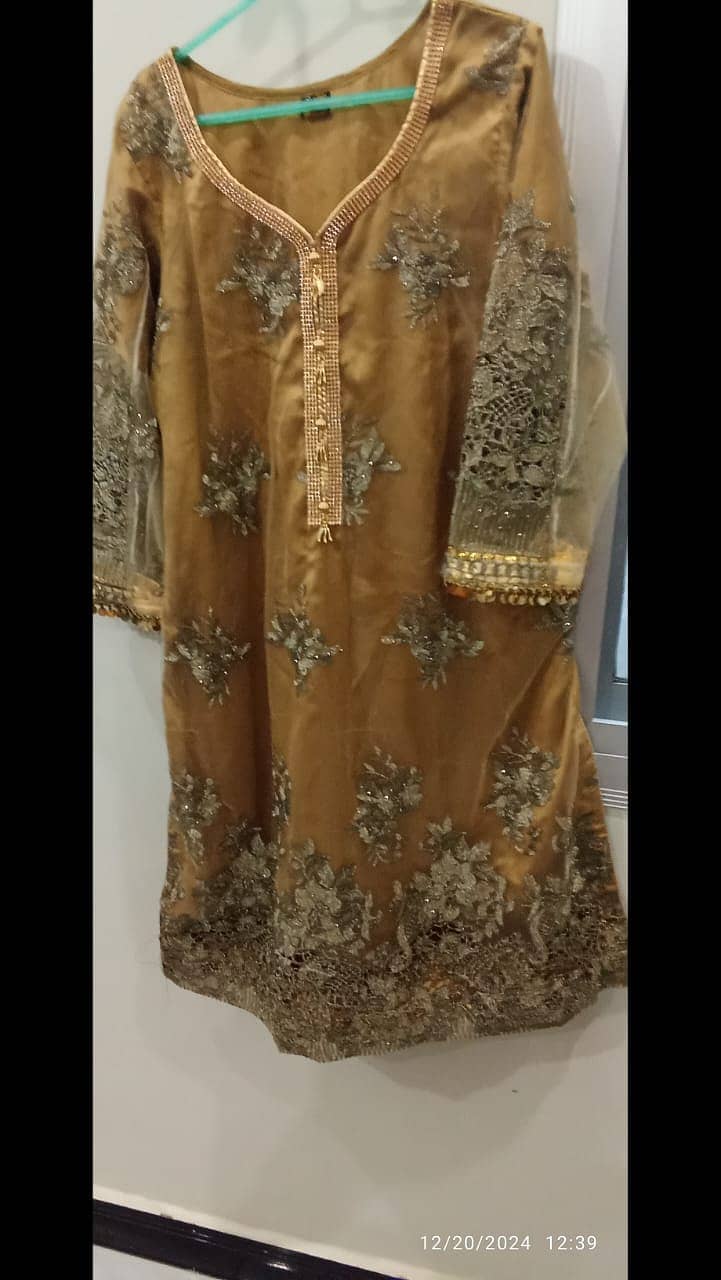 Three piece shadi wear dress at best price 5