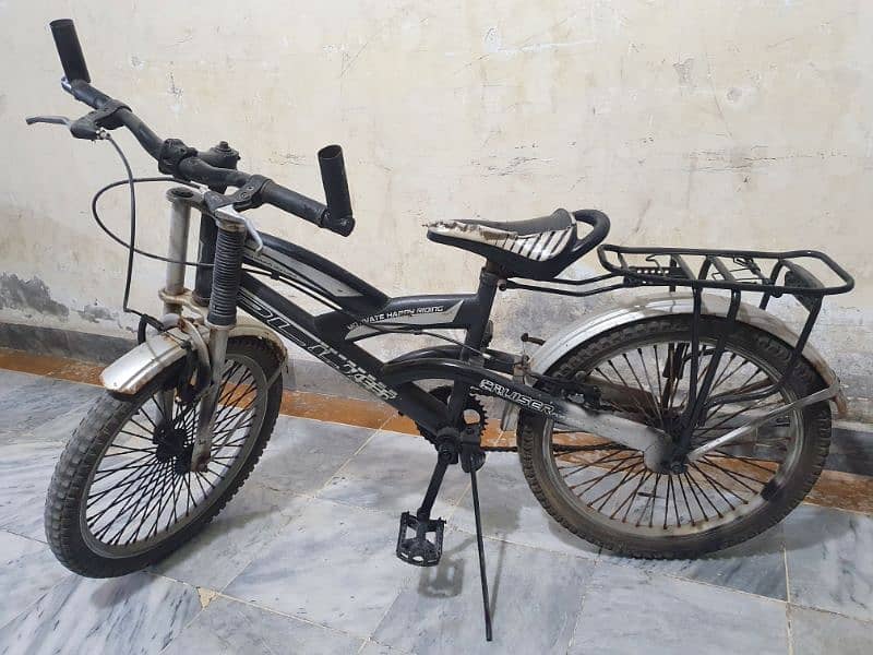 Cycle Medium Size - 100% In Running Condition 0