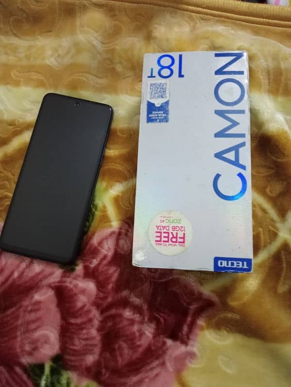 selling phone tenco camon 18t 0